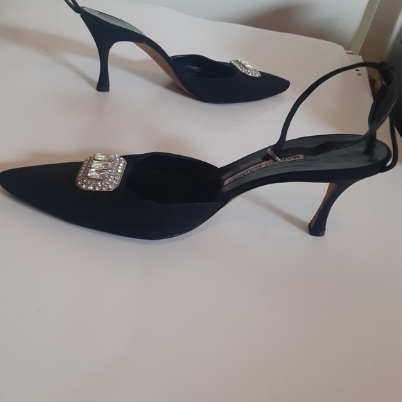Manolo blahnik crystal ankle strap heels  sz 39.5 - Picture 13 of 13